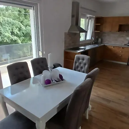 Apartment Sveta Obitelj