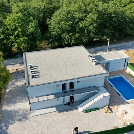 Sveta Obitelj Apartment